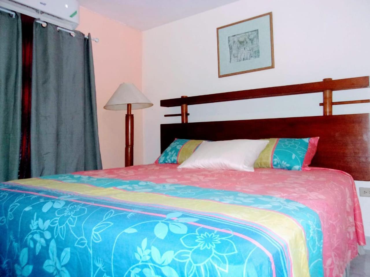 Central Oaklands Kingston Apt Exterior photo