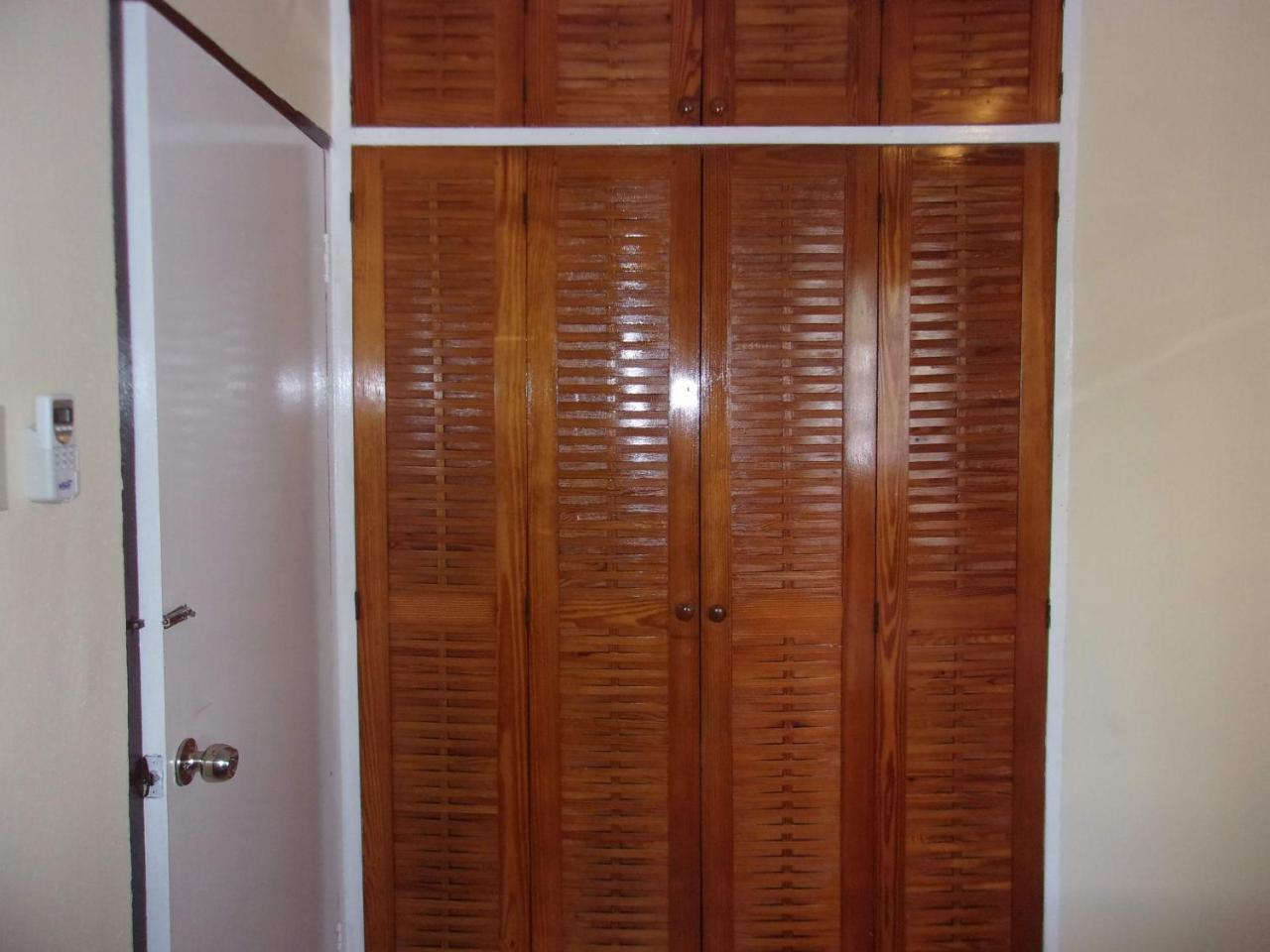 Central Oaklands Kingston Apt Exterior photo
